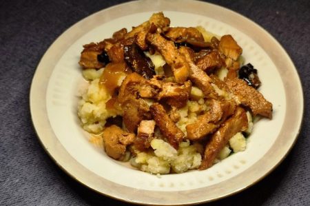 Easy Chicken with Prunes and Onions