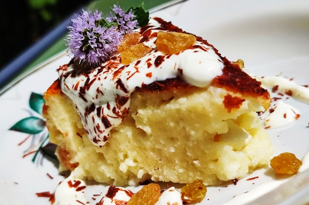 Vanilla Cottage Cheese Casserole with Raisins 8