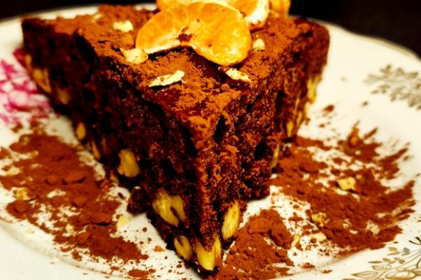 Chocolate Sponge Cake with Nuts