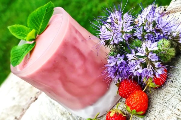 Strawberry Condensed Milk Smoothie with Fresh Garden Mint